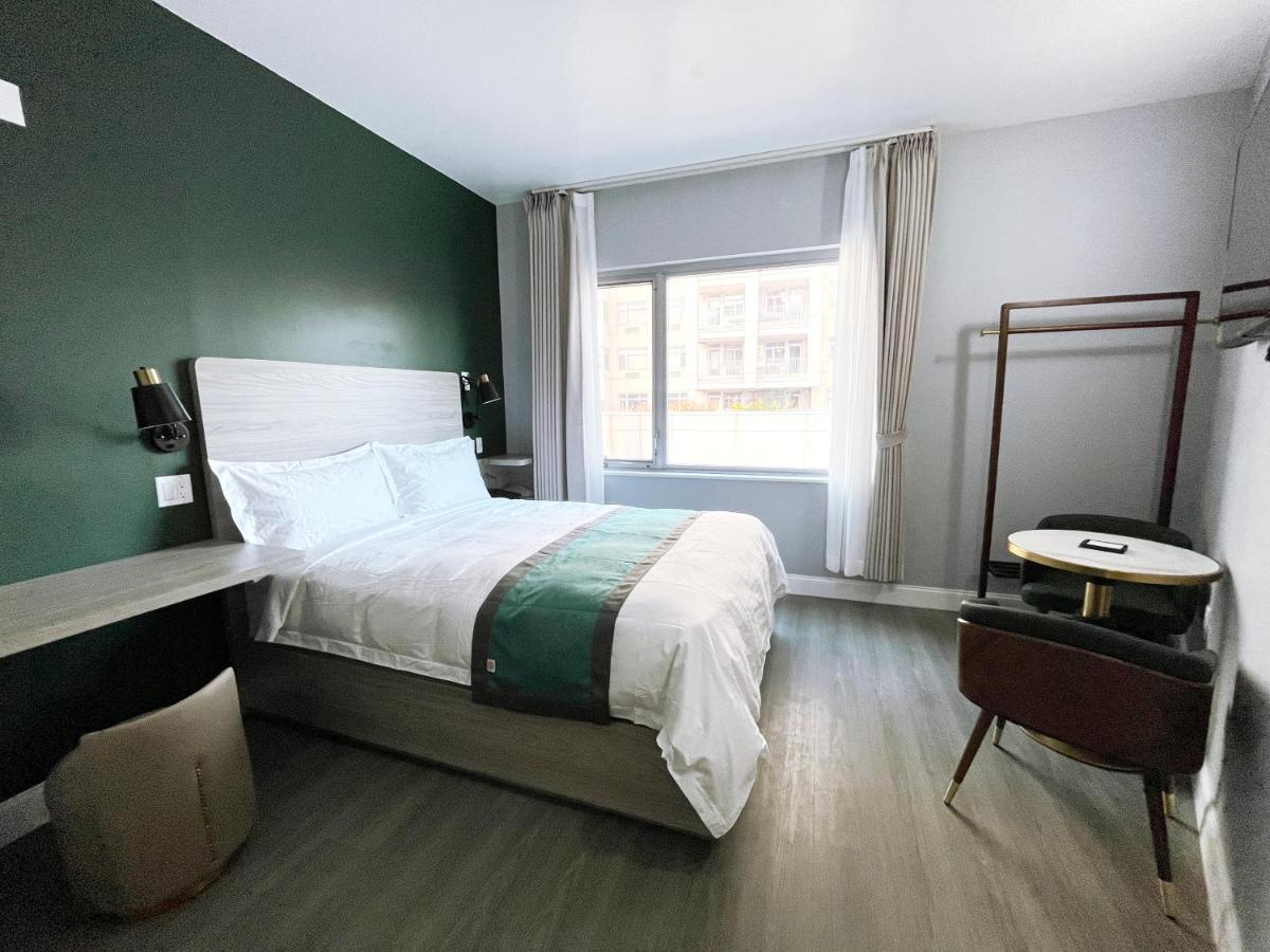 Starlight Hotel Near Lga Airport New York Dış mekan fotoğraf